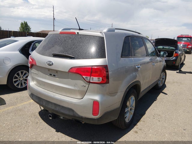 Kia Sorento Lx V6