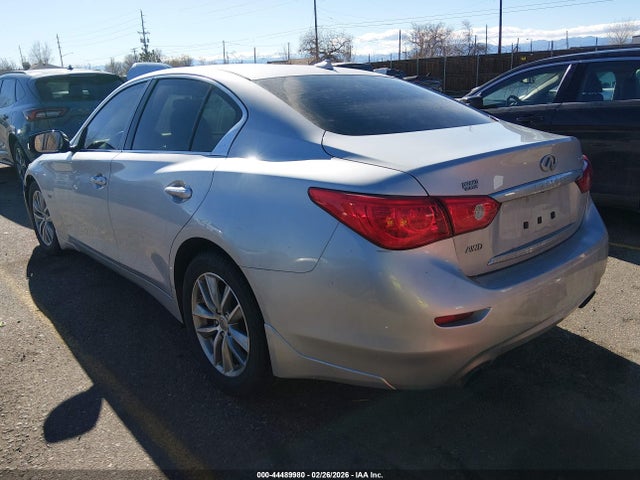 INFINITI Q50 3.0t Signature Edition