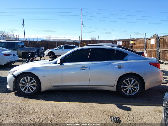 INFINITI Q50 3.0t Signature Edition