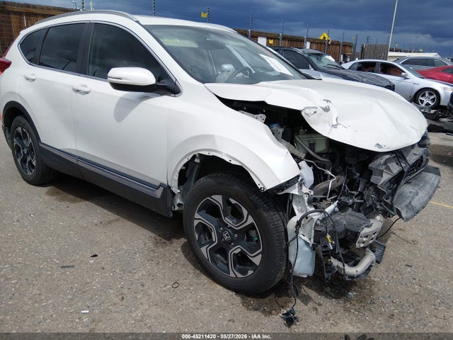 Salvage Honda CR-V Image