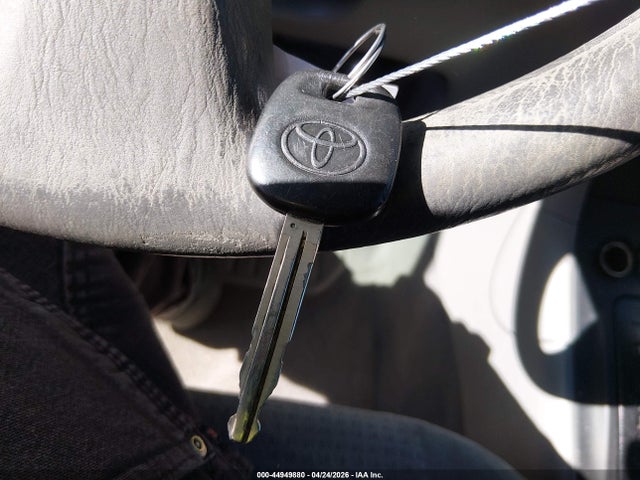 Toyota Corolla Ce
