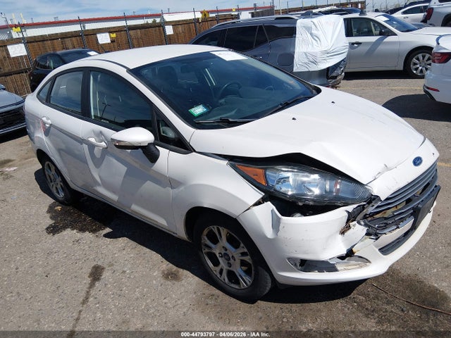 Salvage Ford Fiesta Image