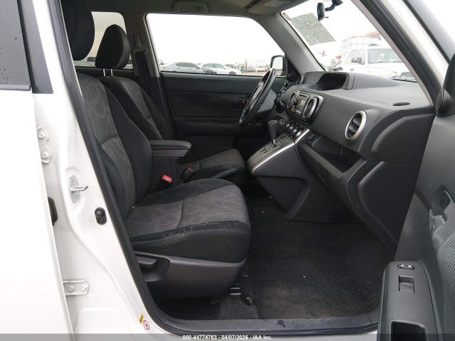 Scion xB
