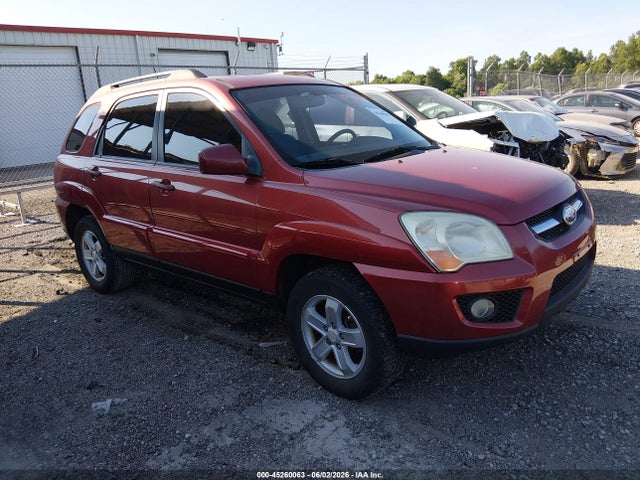 Salvage Kia Sportage Image