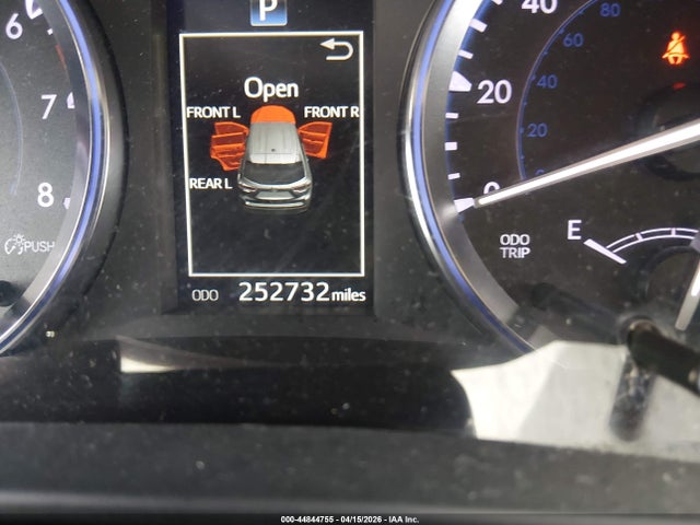 Toyota Highlander Xle V6