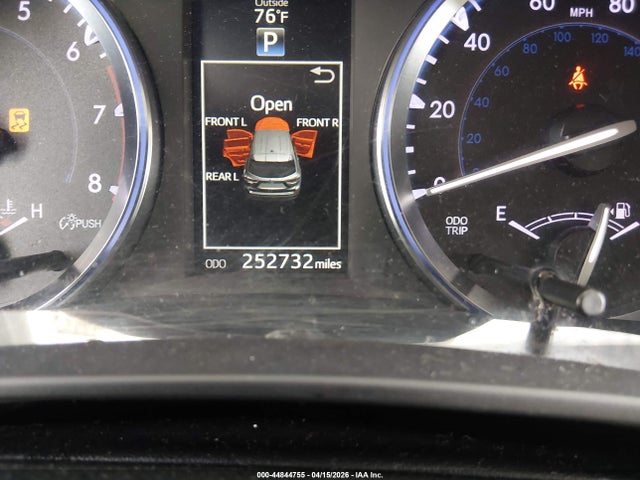 Toyota Highlander Xle V6