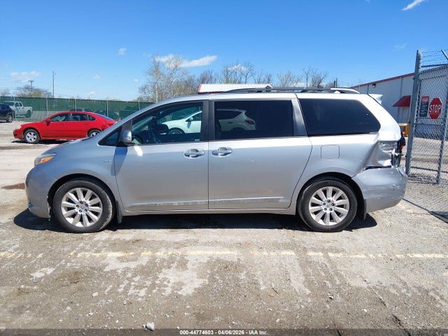 Toyota Sienna Limited Premium 7 Passenger