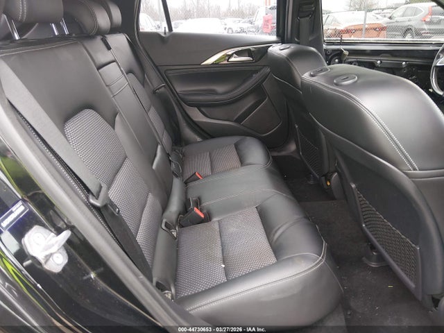 INFINITI Qx Luxe