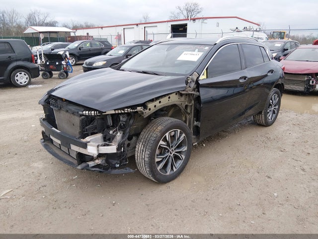 INFINITI Qx Luxe