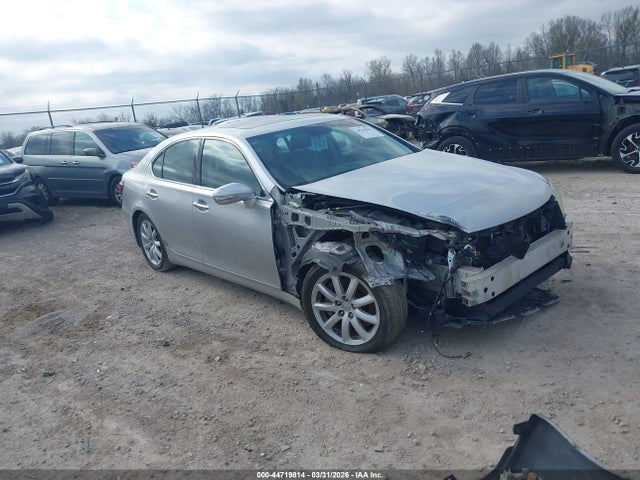 Salvage Lexus LS Image