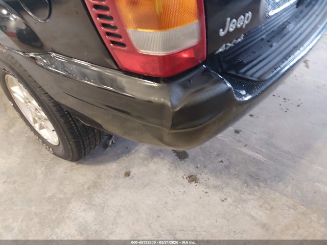Jeep Grand Cherokee Laredo