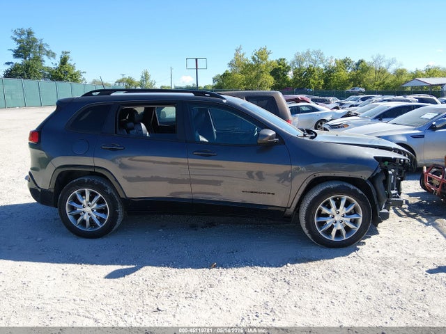 Jeep Cherokee Latitude Tech Connect 4x4