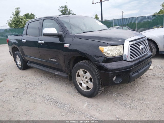 Salvage Toyota Tundra Image