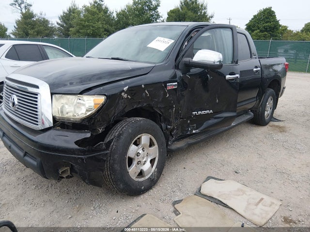 Toyota Tundra Limited 5.7l V8