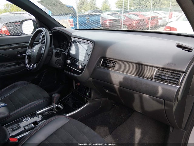 Mitsubishi Outlander Le 2.4 S-awc