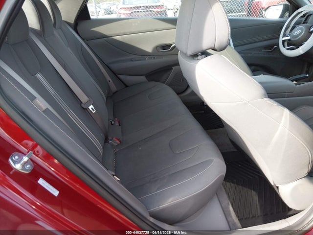 Hyundai ELANTRA Sel Sport