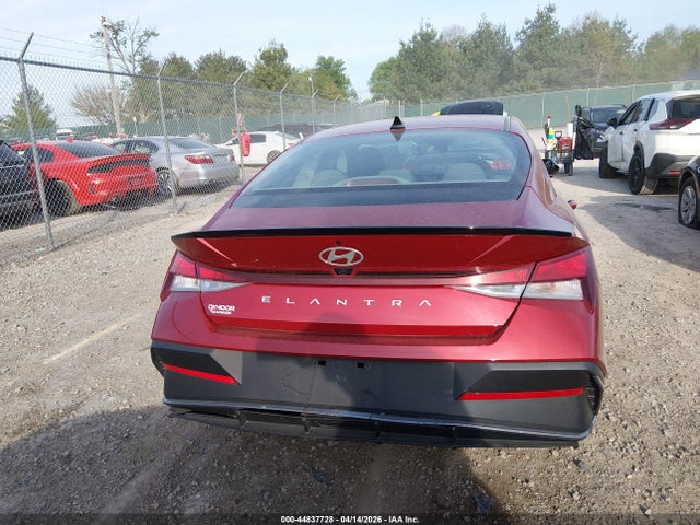 Hyundai ELANTRA Sel Sport