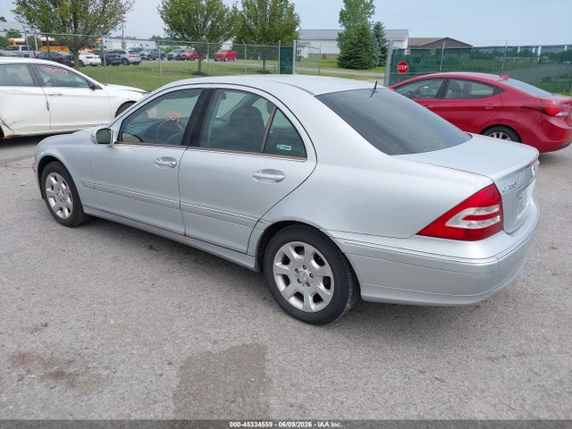 Mercedes-Benz C-Class Luxury 4matic
