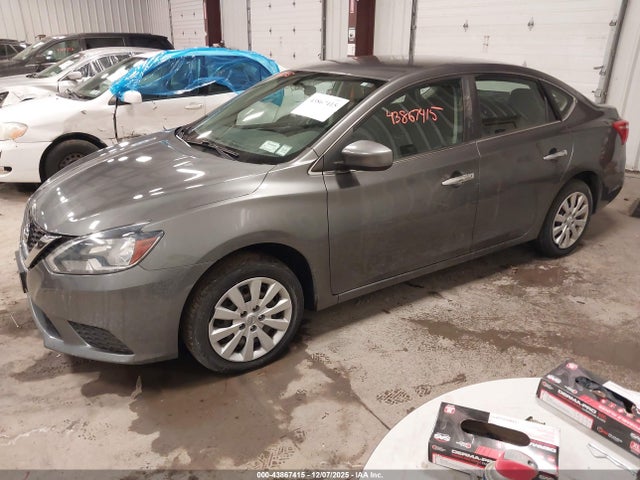 Nissan Sentra S