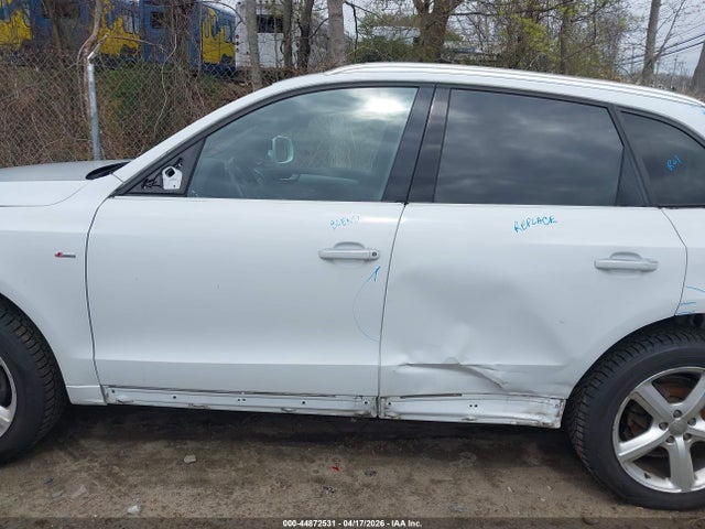 Audi Q5 2.0t Premium