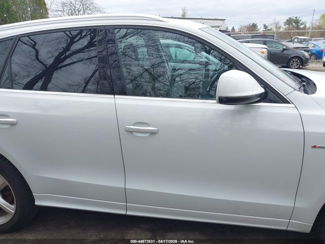 Audi Q5 2.0t Premium