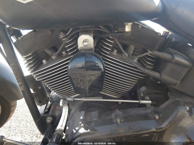 Harley-Davidson Flstfbs