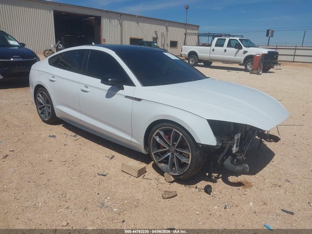 Salvage Audi S5 Image