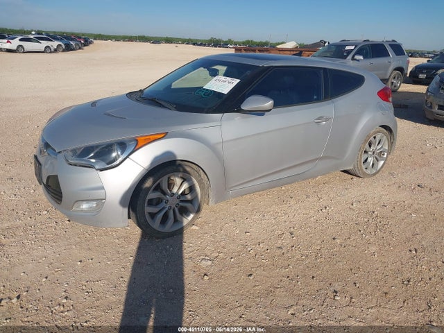 Hyundai VELOSTER