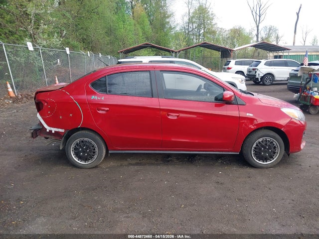 Mitsubishi Mirage Es