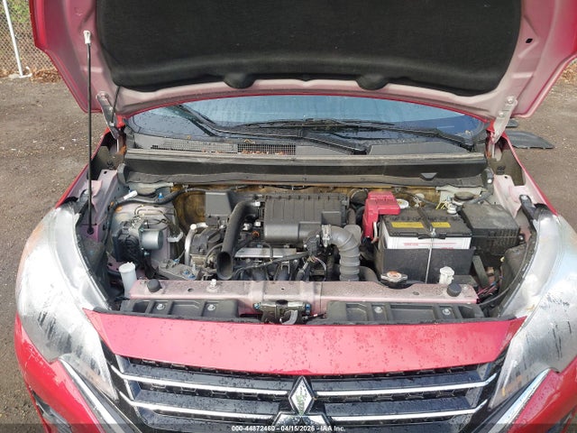 Mitsubishi Mirage Es