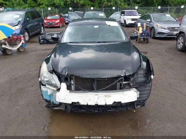 INFINITI Q60