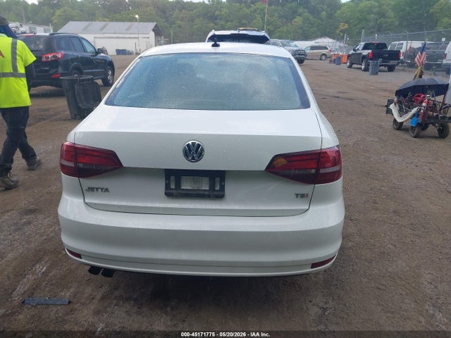 Volkswagen Jetta 1.4t S