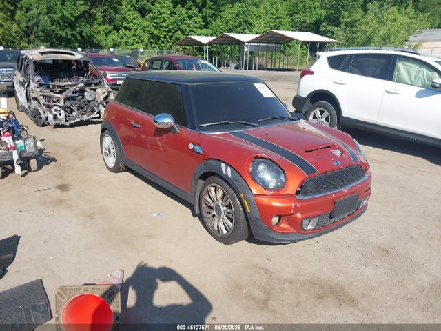 Salvage MINI Hardtop Image