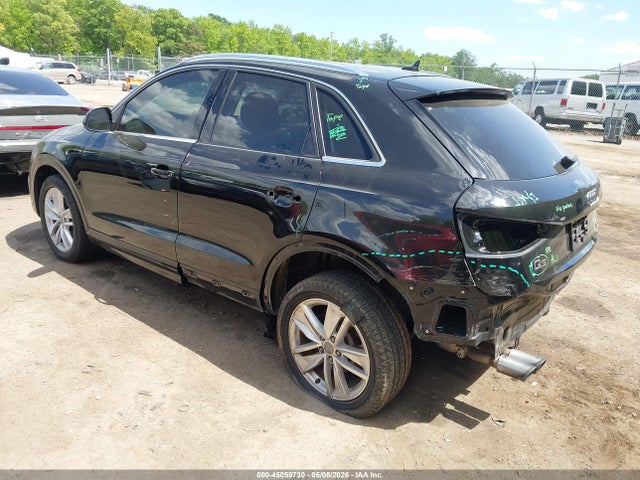 Audi Q3 2.0t Premium Plus