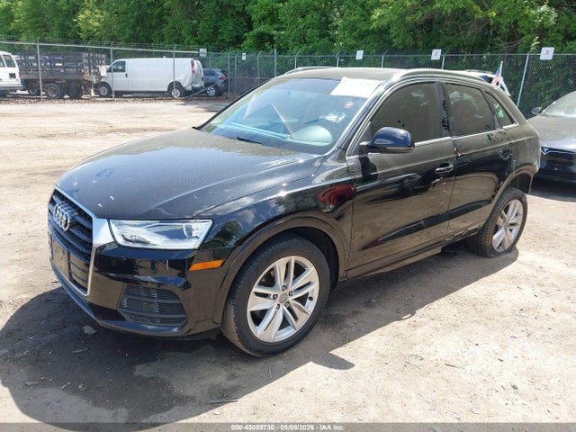 Audi Q3 2.0t Premium Plus