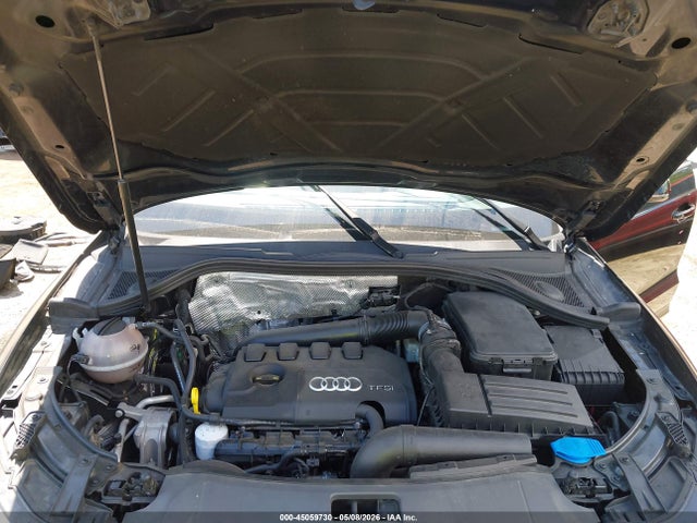 Audi Q3 2.0t Premium Plus