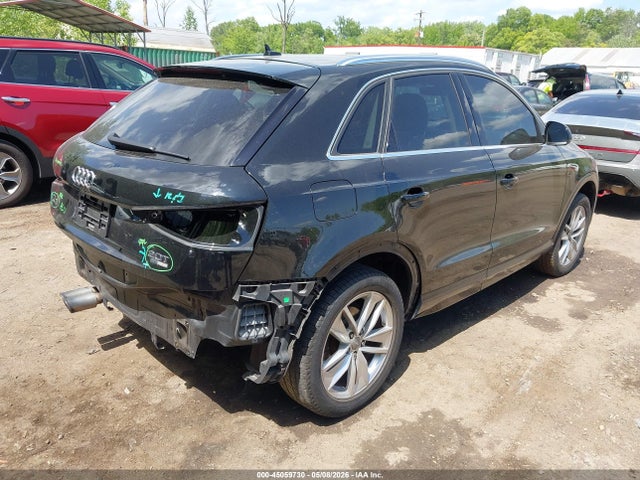 Audi Q3 2.0t Premium Plus