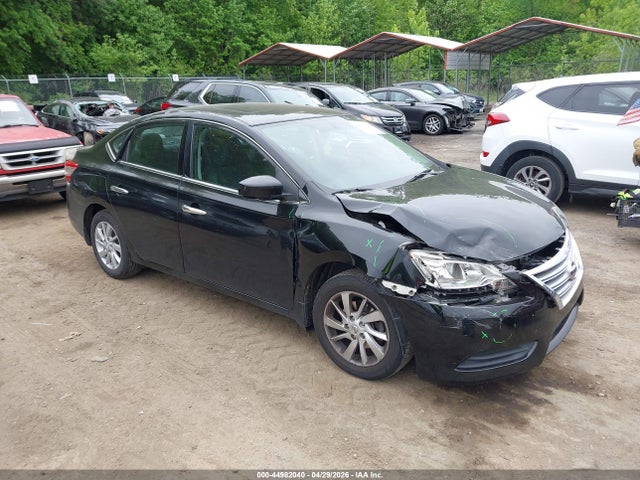 Salvage Nissan Sentra Image