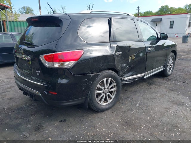 Nissan Pathfinder Sl