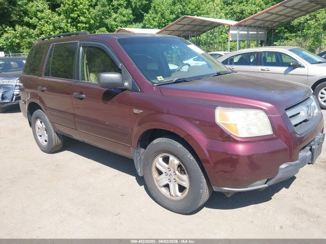 Salvage Honda Pilot Image