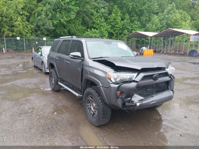 Salvage Toyota 4Runner Image