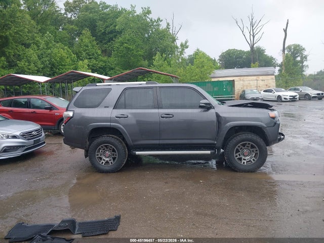 Toyota 4Runner Sr5 Premium