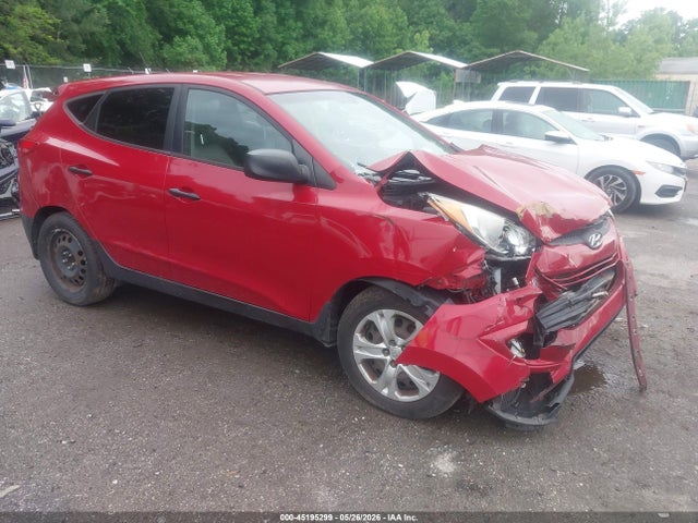 Salvage Hyundai TUCSON Image