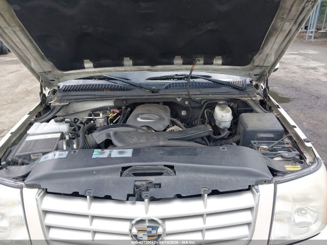 Cadillac Escalade Standard
