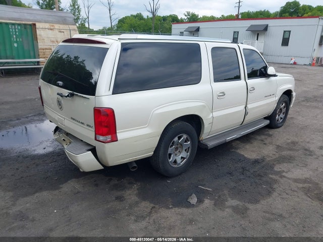 Cadillac Escalade Standard