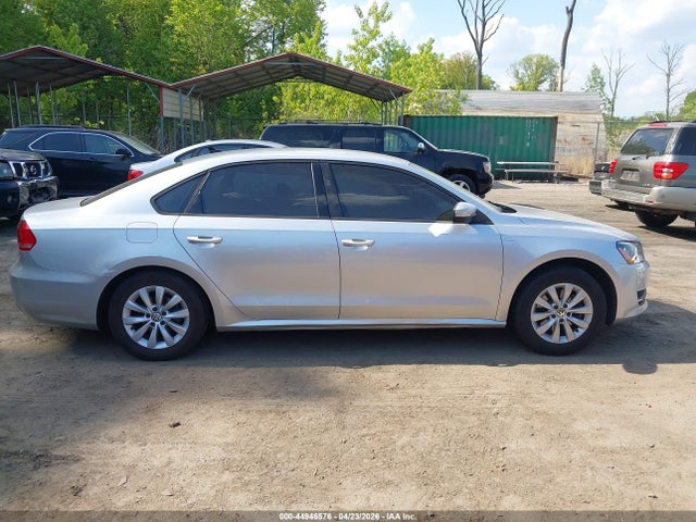 Volkswagen Passat 1.8t Wolfsburg Edition