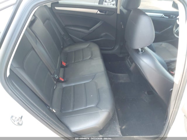 Volkswagen Passat 1.8t Wolfsburg Edition