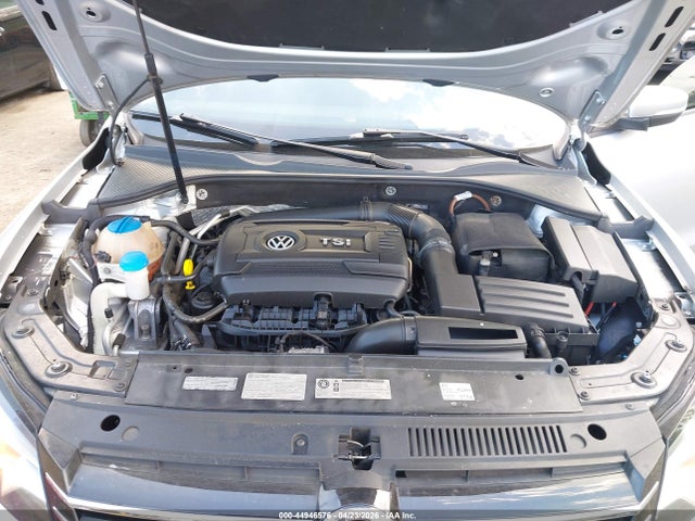 Volkswagen Passat 1.8t Wolfsburg Edition