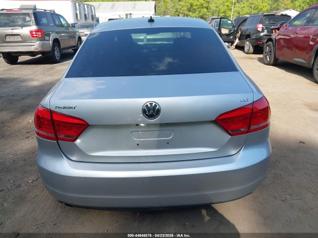 Volkswagen Passat 1.8t Wolfsburg Edition
