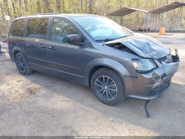 Salvage Dodge Grand Caravan Image